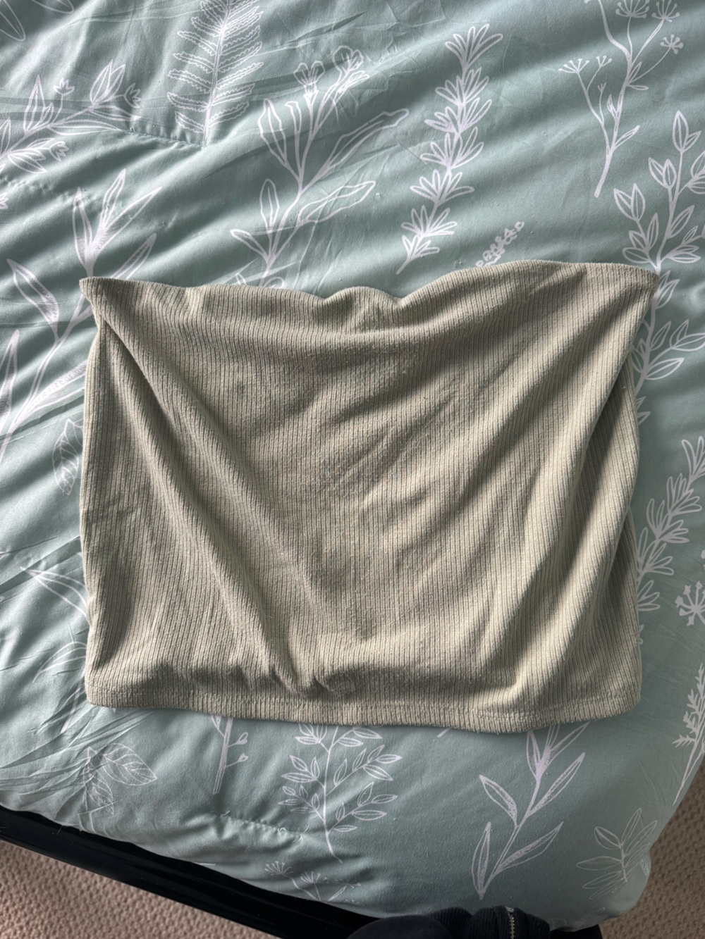 American Eagle Sage Green Ribbed Tube Top Size L